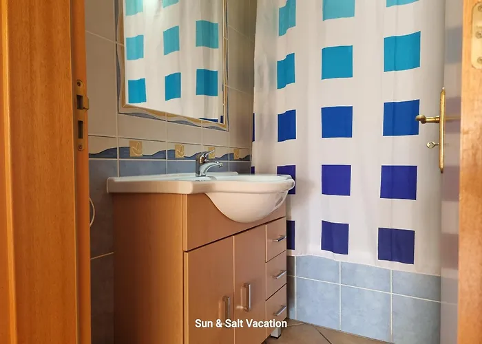 Apartament De Tavira Gomeira 2 Bedroom 1st Floor 300 M To The Boats