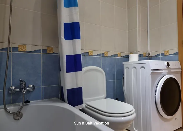 Apartament De Tavira Gomeira 2 Bedroom 1st Floor 300 M To The Boats *
