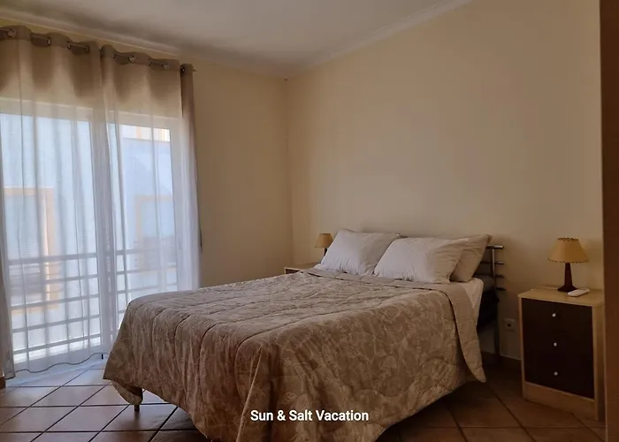 Apartament De Tavira Gomeira 2 Bedroom 1st Floor 300 M To The Boats Cabanas De Tavira