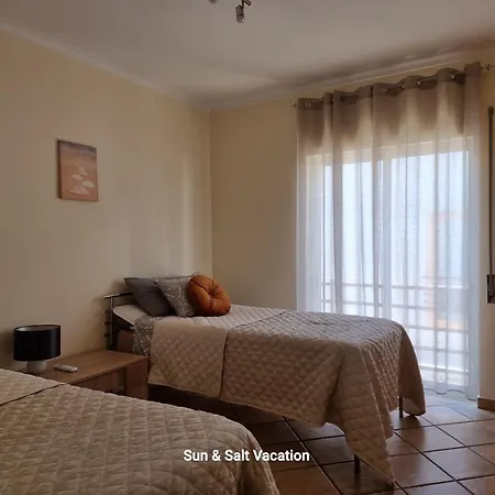 De Tavira Gomeira 2 Bedroom 1st Floor 300 M To The Boats *